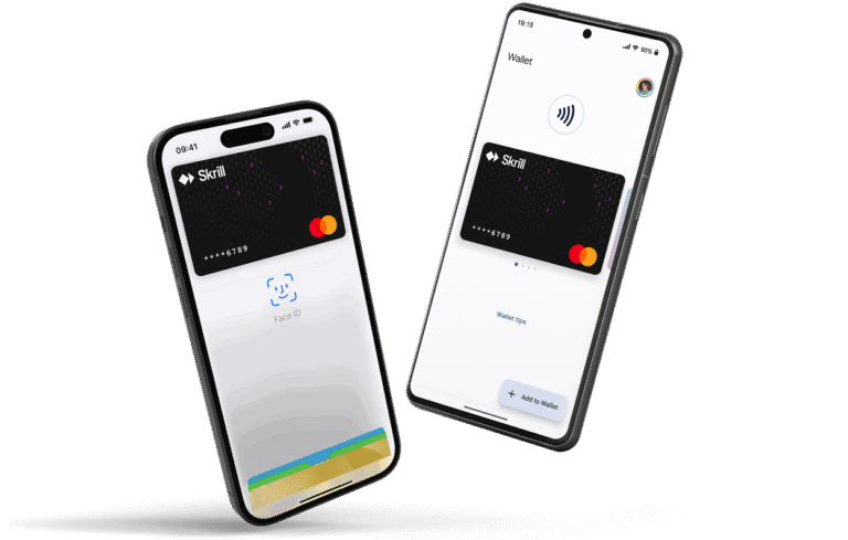 carta prepagata virtuale digitale con smartphone mostra