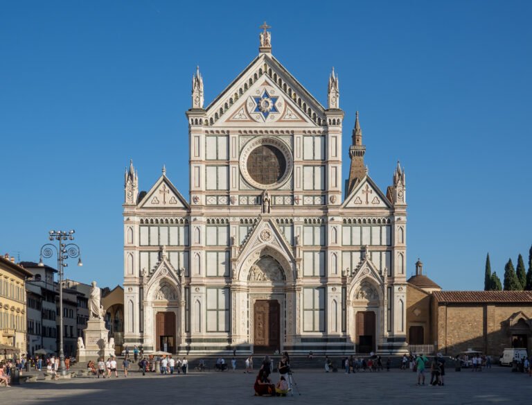 Quali Sono Gli Orari Di Apertura Della Basilica Di Santa Croce A Firenze