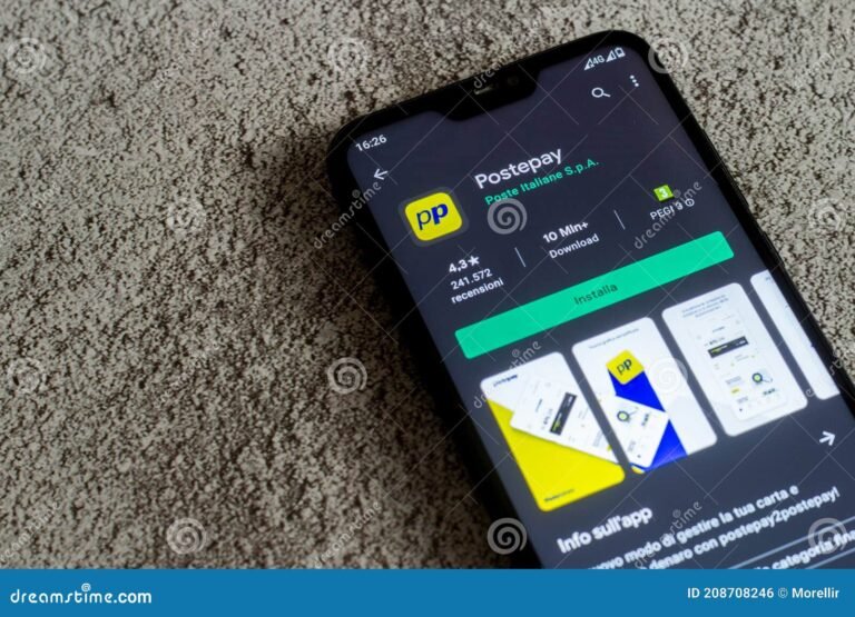 smartphone con app postepay e carta