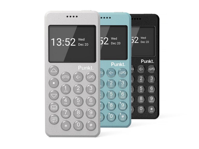 smartphone con display codice pin e segnale mobile