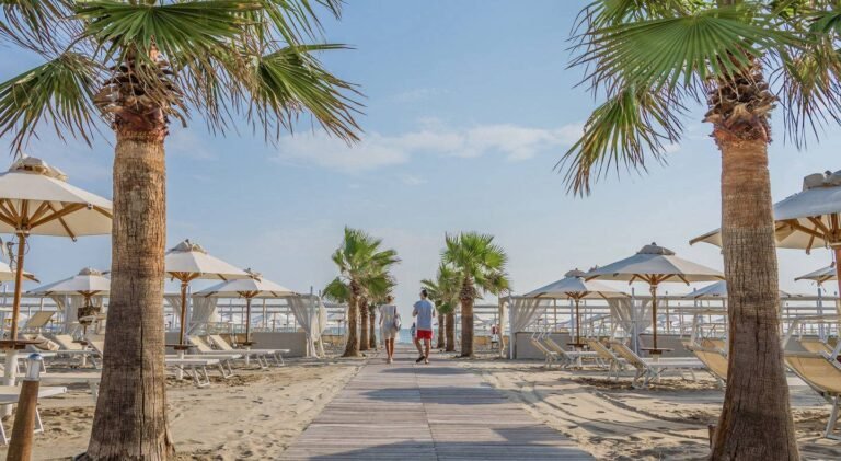 Dove Trovare Casa Vacanza a Riccione Da Privati Senza Agenzia 1 spiaggia di riccione con case vacanza viste